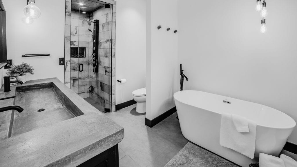 hmo bathroom